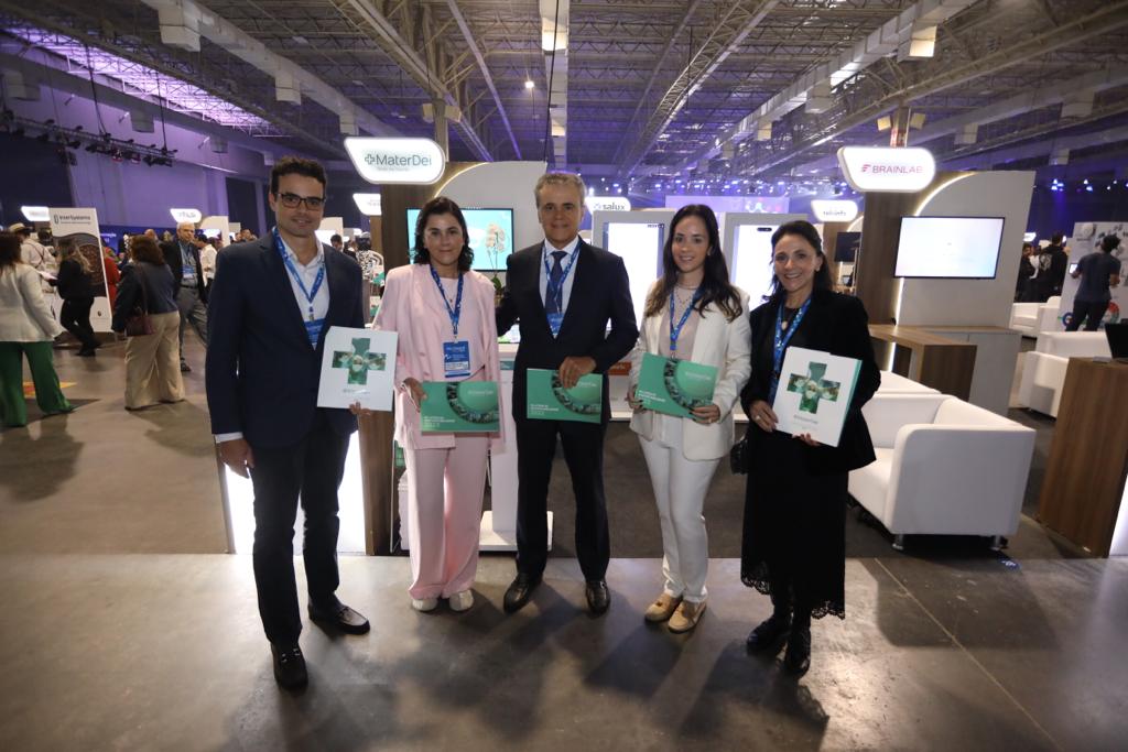 Rede Mater Dei de Saúde lança Anuário de Excelência Clínica e ganha primeiro lugar em Sessão Pôster no maior congresso de saúde do Brasil