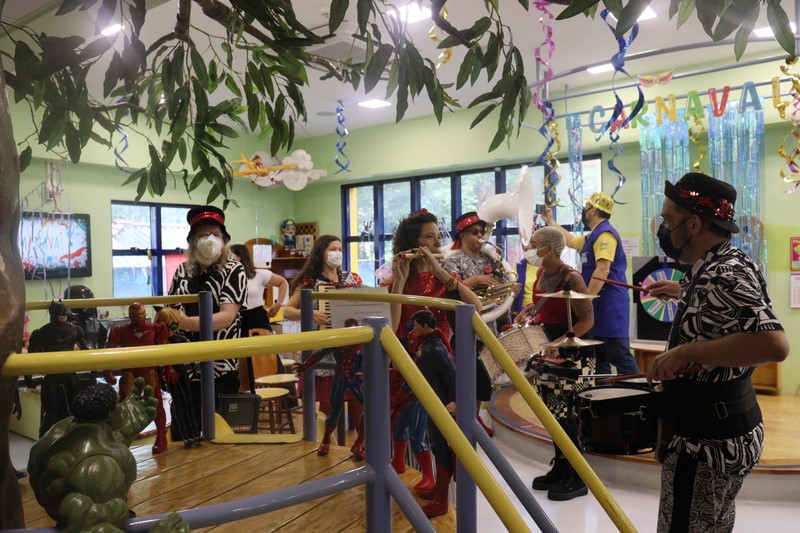 Hospital do GRAACC leva alegria do Carnaval às crianças e adolescentes com câncer