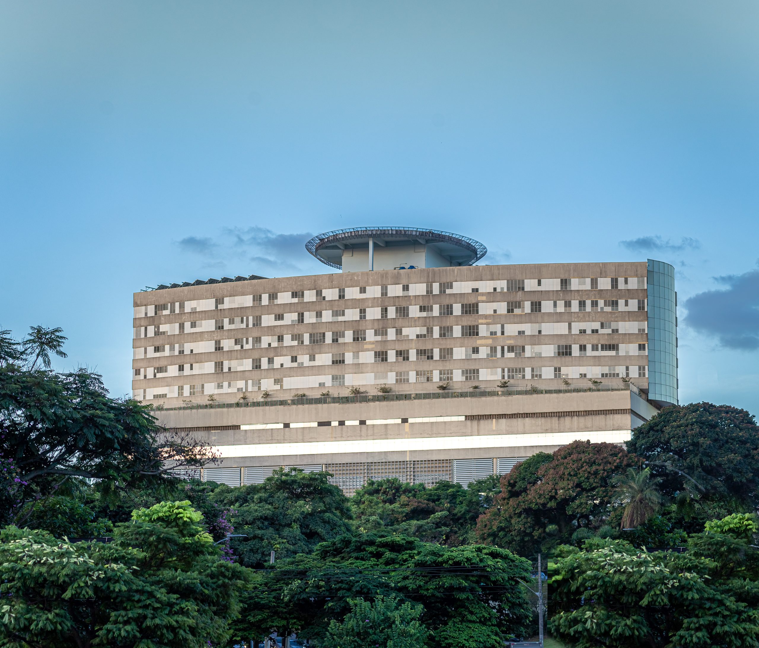 Hospital Metropolitano Dr. Célio de Castro mantém padrão de excelência em pesquisa de satisfação pelo terceiro ano consecutivo