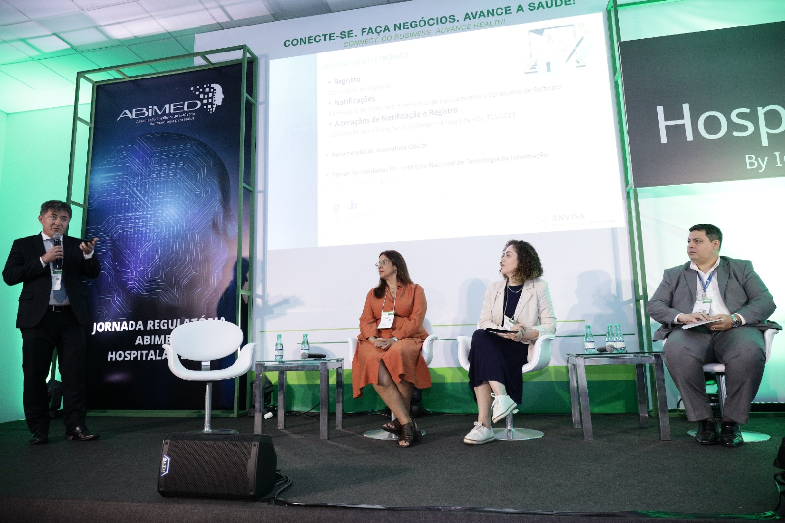 Erros recorrentes travam a entrada de tecnologias em saúde no Brasil, alertam especialistas durante a Hospitalar 2025