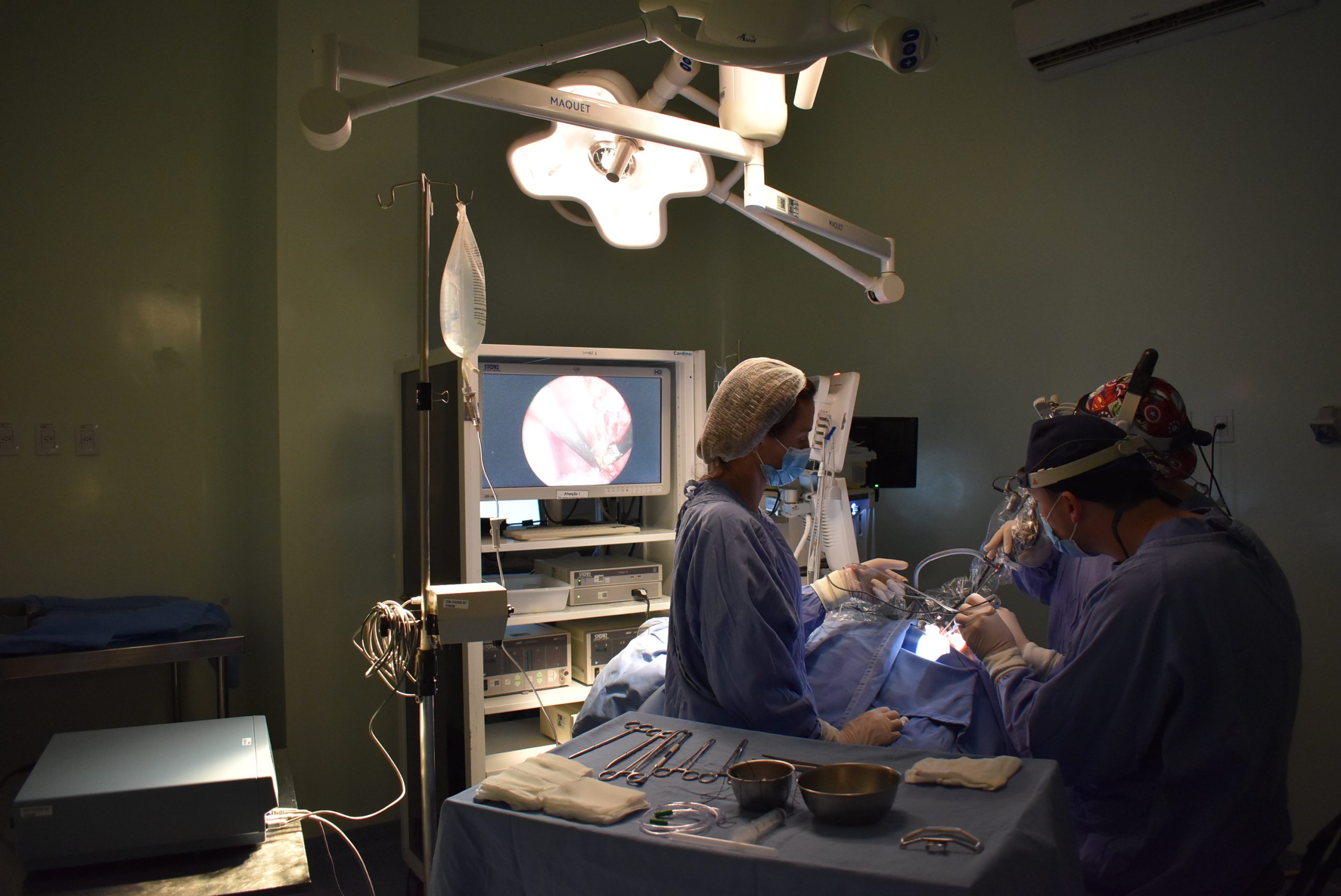 Hospital Santa Cruz utiliza técnica inédita na região para cirurgia de amígdalas