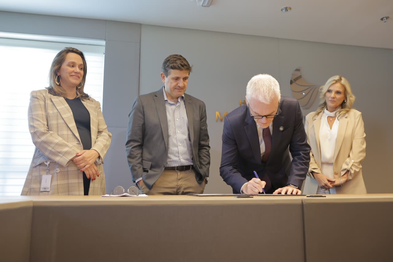 Hospital Moinhos de Vento e MPRS firmam parceria pioneira para oferecer cirurgias reparadoras gratuitas a vítimas de crimes violentos