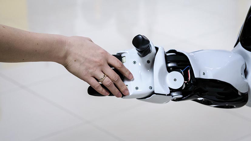 Artigo – Entenda os benefícios da robótica colaborativa implementada na medicina